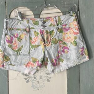 Anthropology Like new super cute floral shorts - size 27